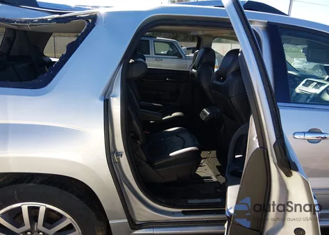 2014 GMC Acadia Denali z USA, uszkodzony, nr VIN 1GKKVTKD7EJ171104